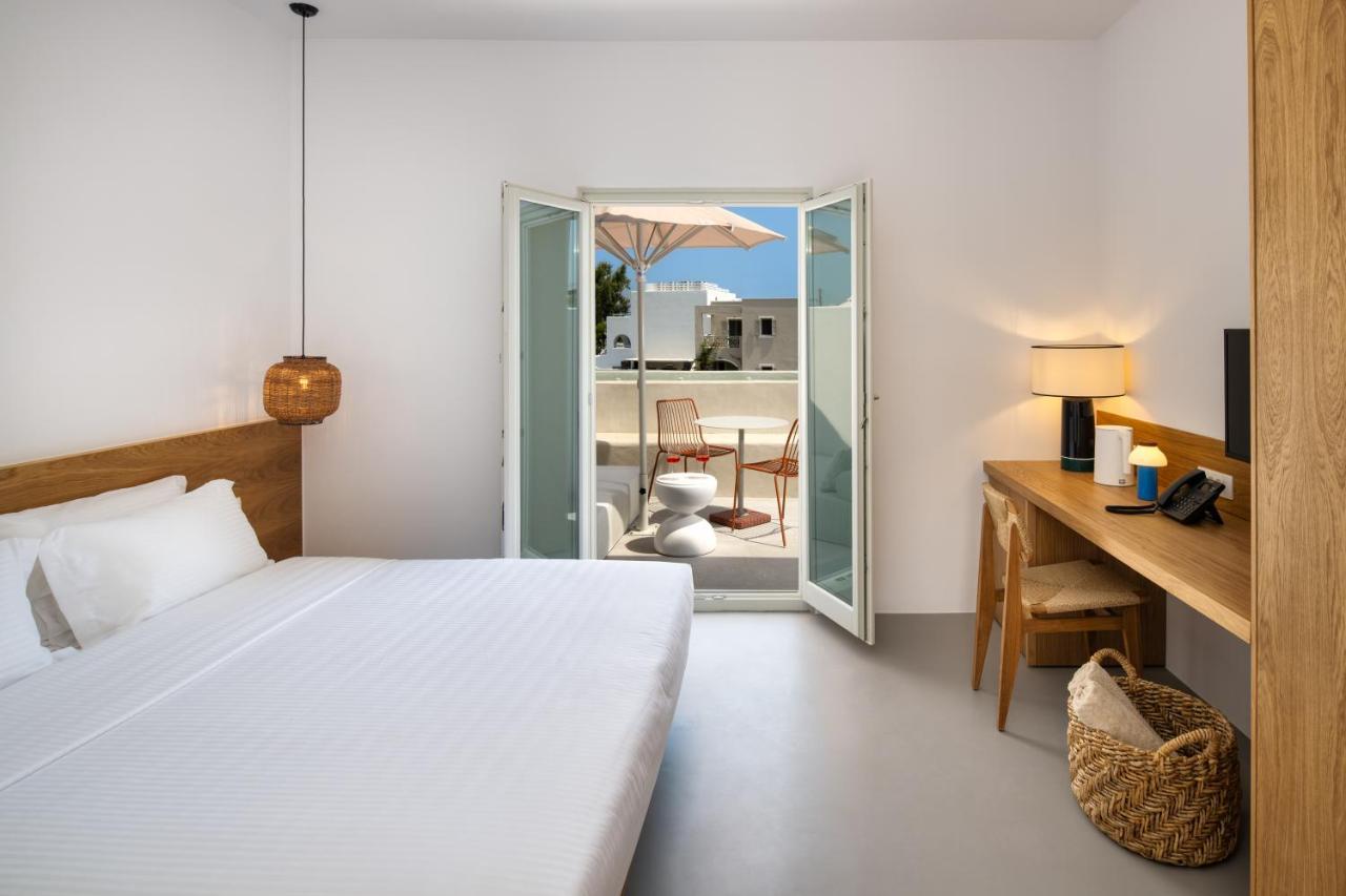 Kamári Viva Nove Suites מראה חיצוני תמונה