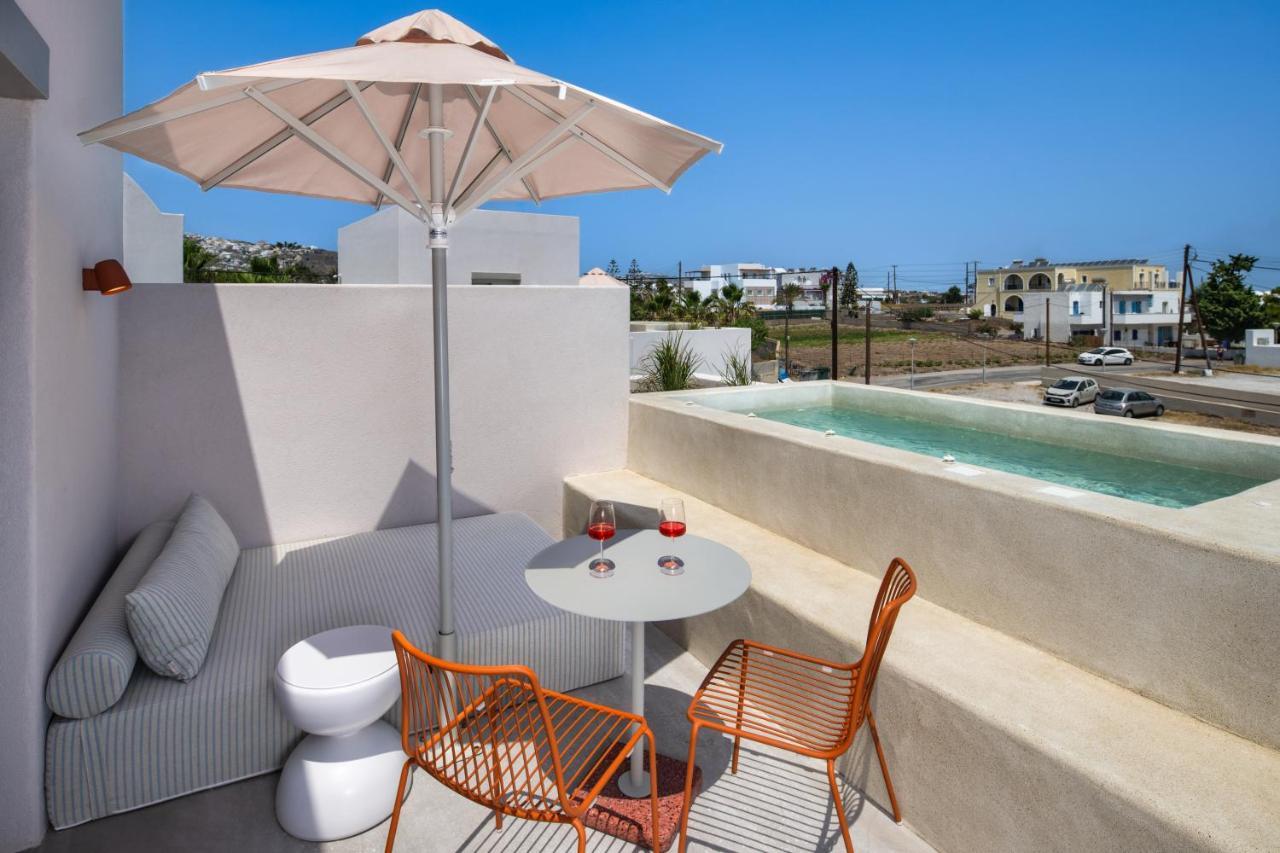 Kamári Viva Nove Suites מראה חיצוני תמונה